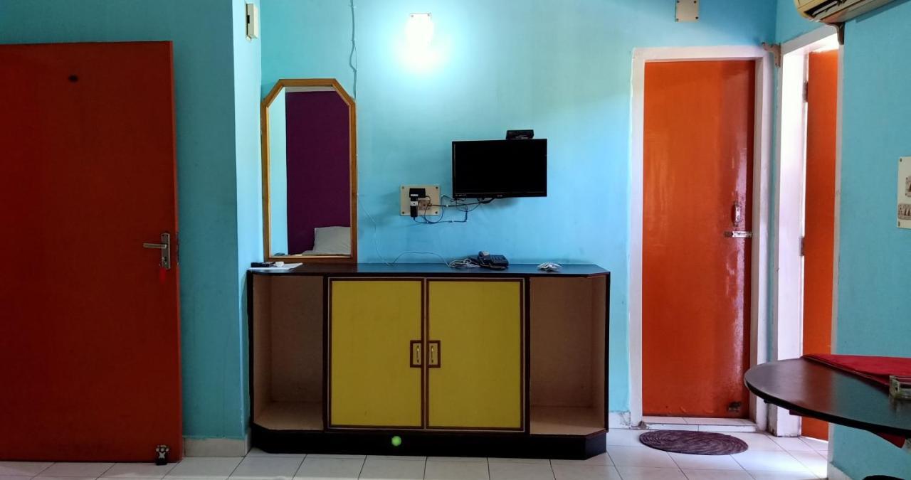 Lg Towers Hotel Guwahati Bagian luar foto