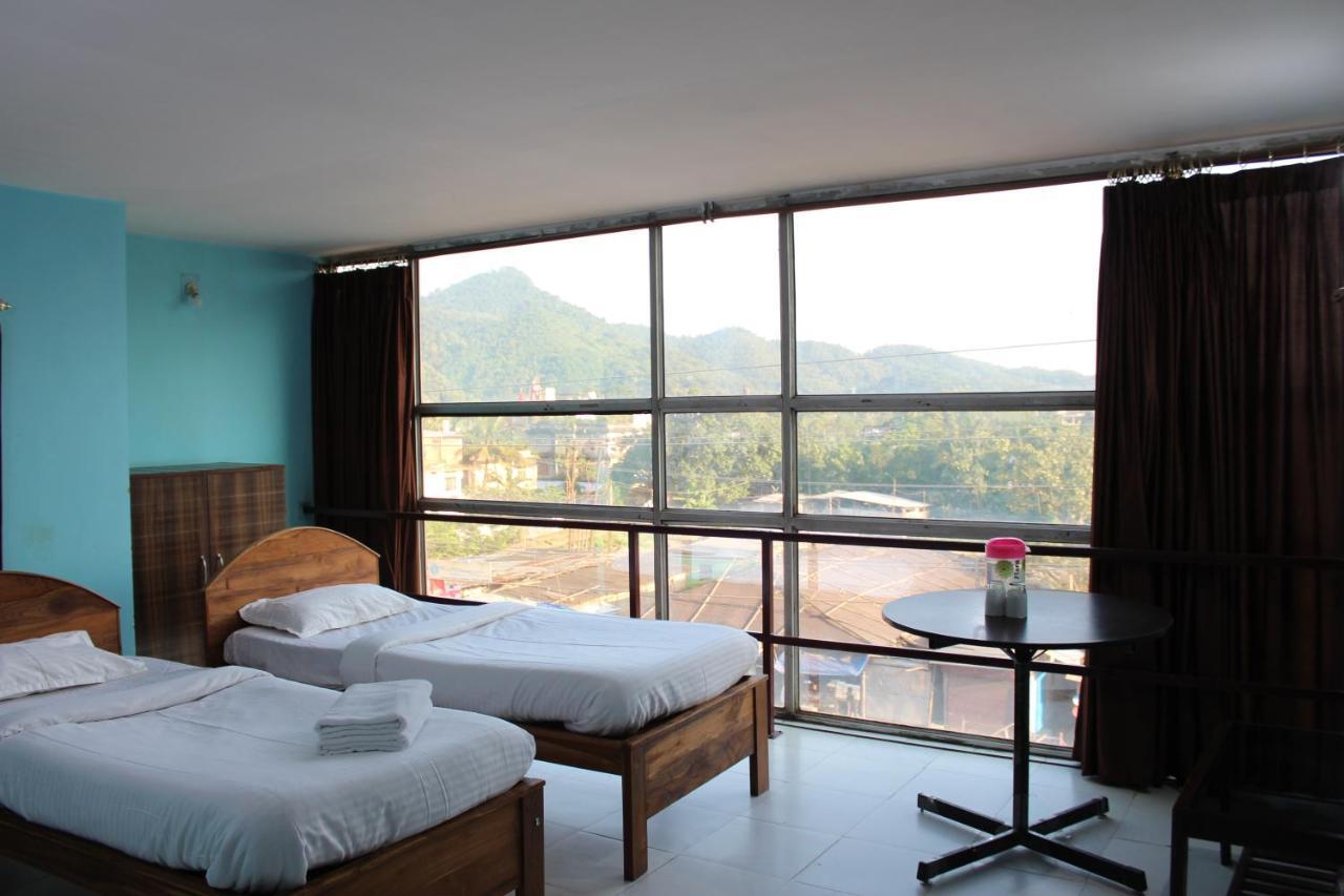 Lg Towers Hotel Guwahati Bagian luar foto