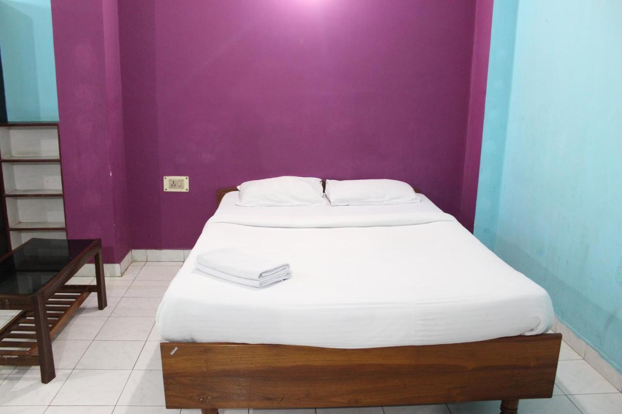 Lg Towers Hotel Guwahati Bagian luar foto